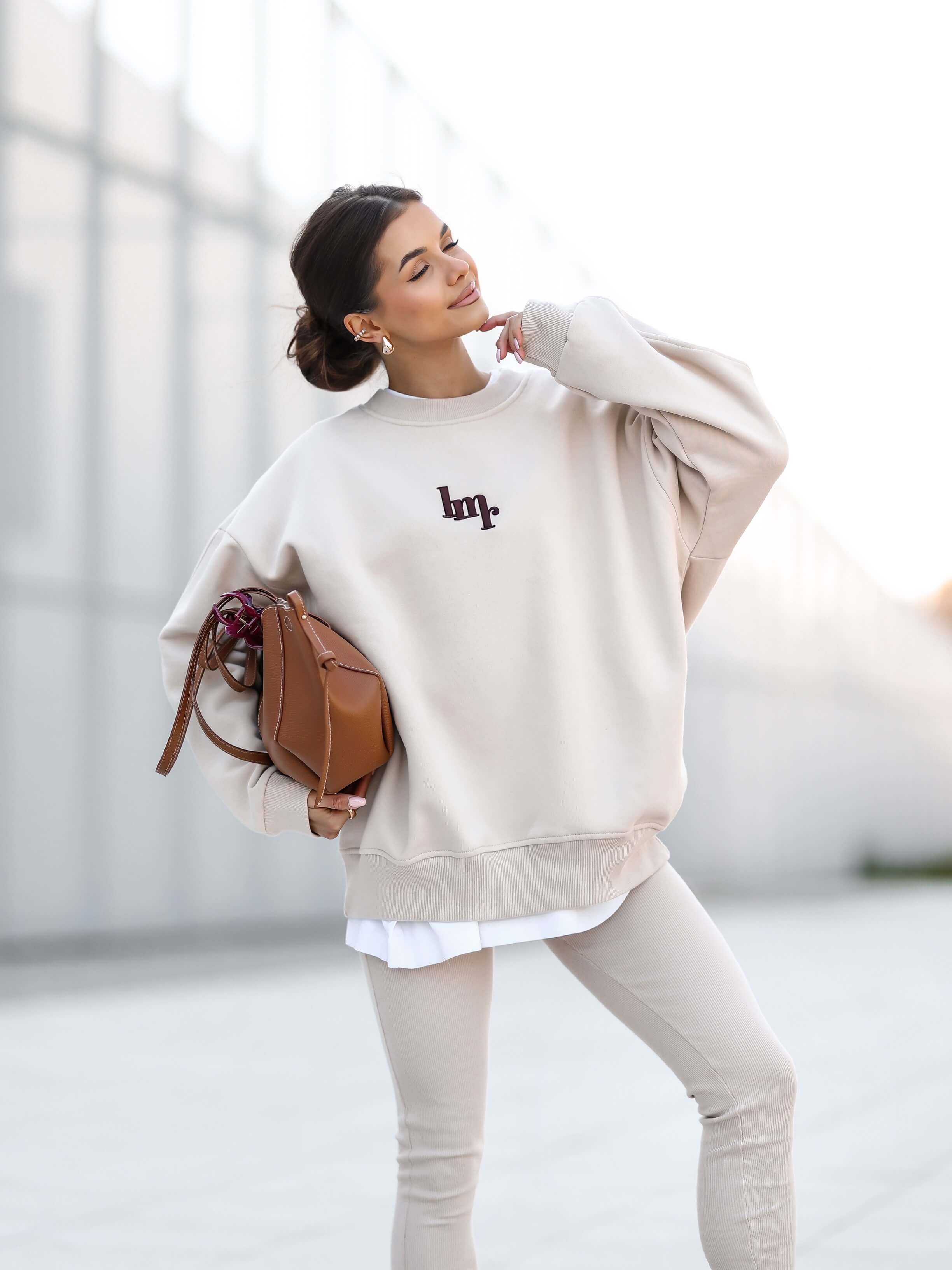 Bluza dresowa ocieplana Sweet treat beżowa - Rozmiar: UNI