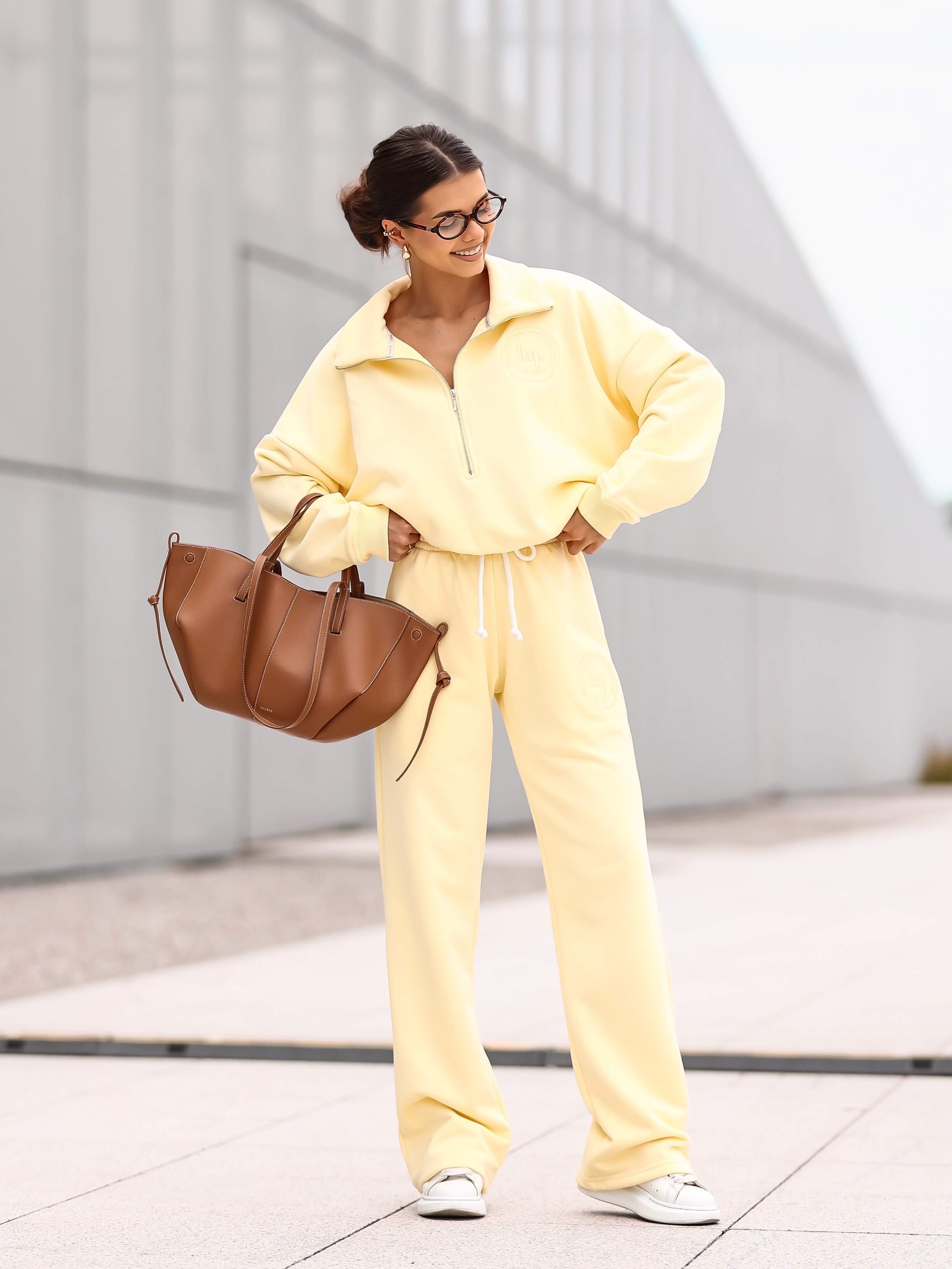 Komplet dresowy Easy move banan - Rozmiar: XS